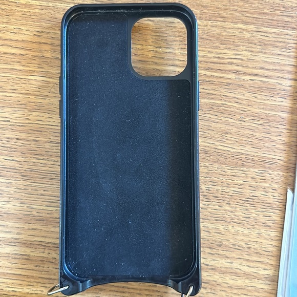 COPY - Bandolier Hailey Black 12 Pro MAX IPhone - Picture 2 of 4